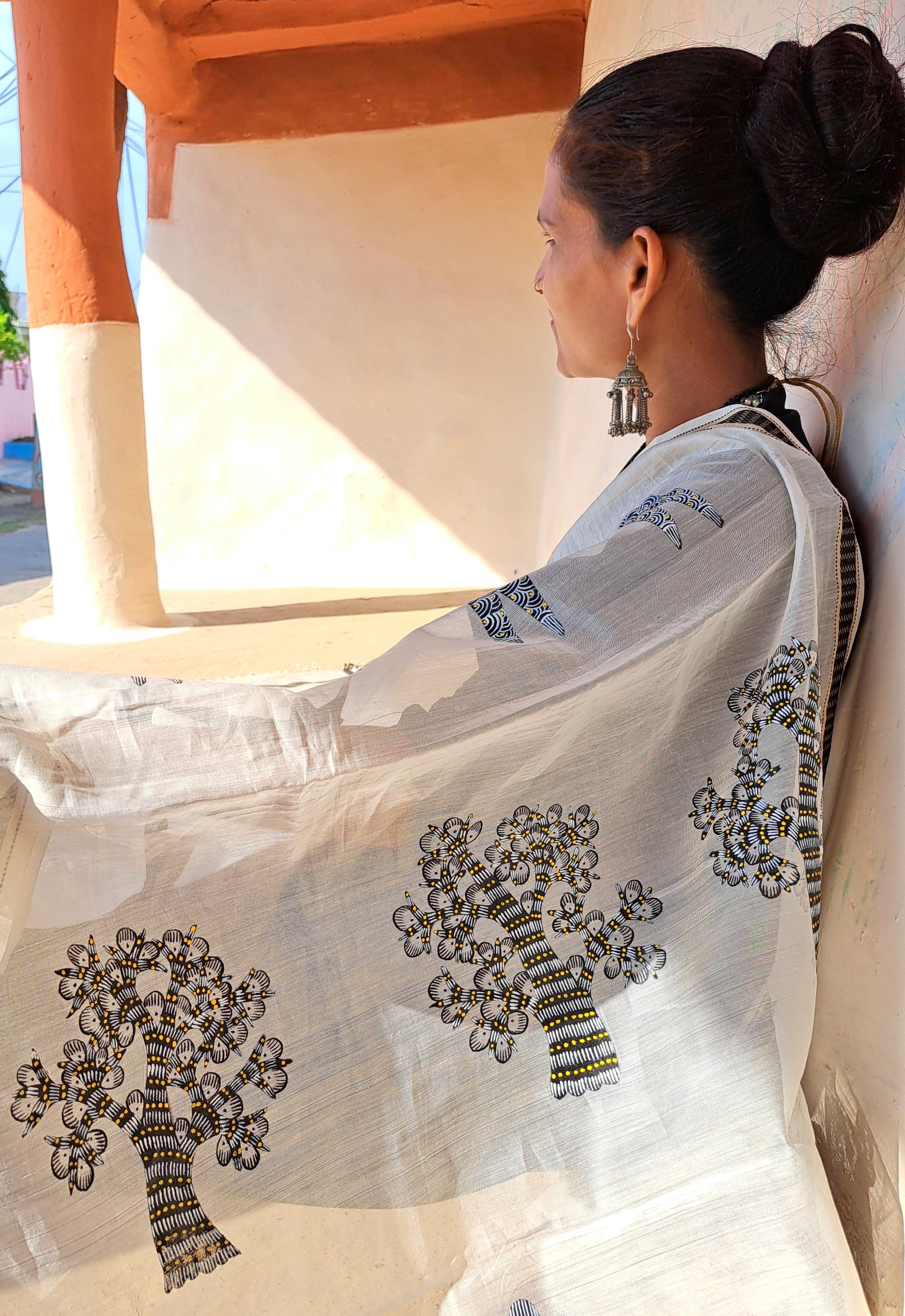 Original Gond Handpainted Handloom Maheshwari Silk Dupatta with Tassels