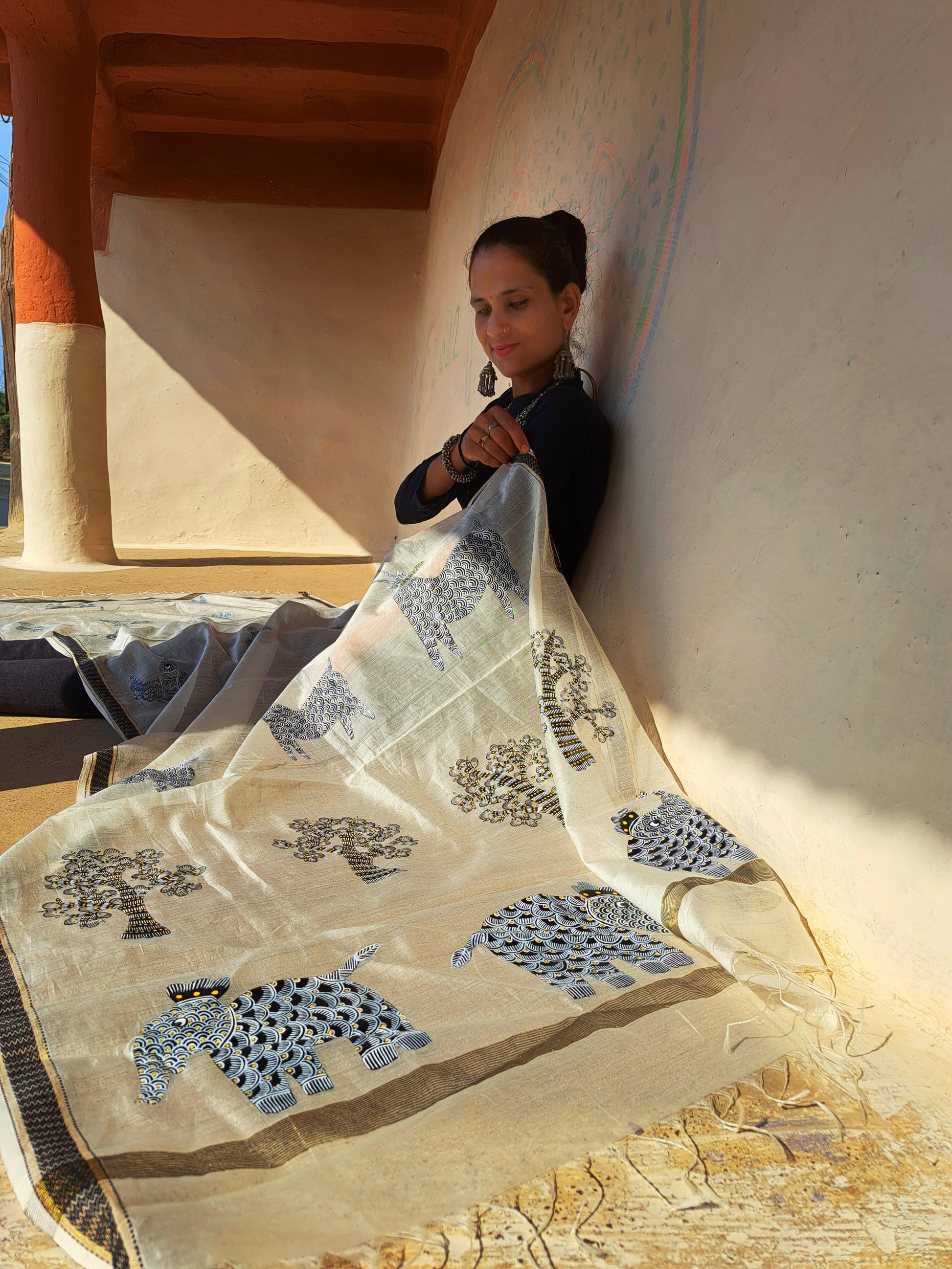 Original Gond Handpainted Handloom Maheshwari Silk Dupatta with Tassels