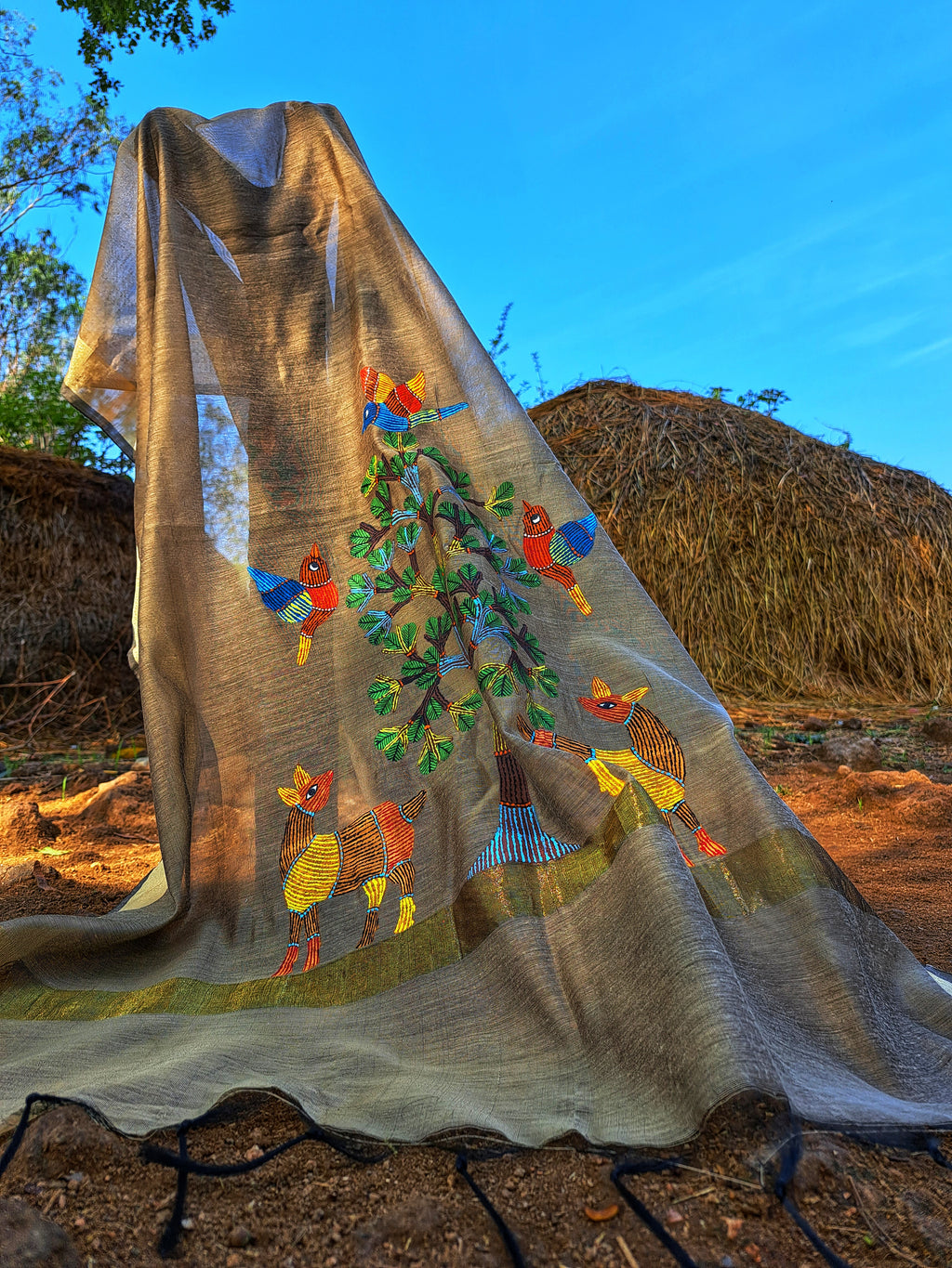 Original gond handpainted dupatta