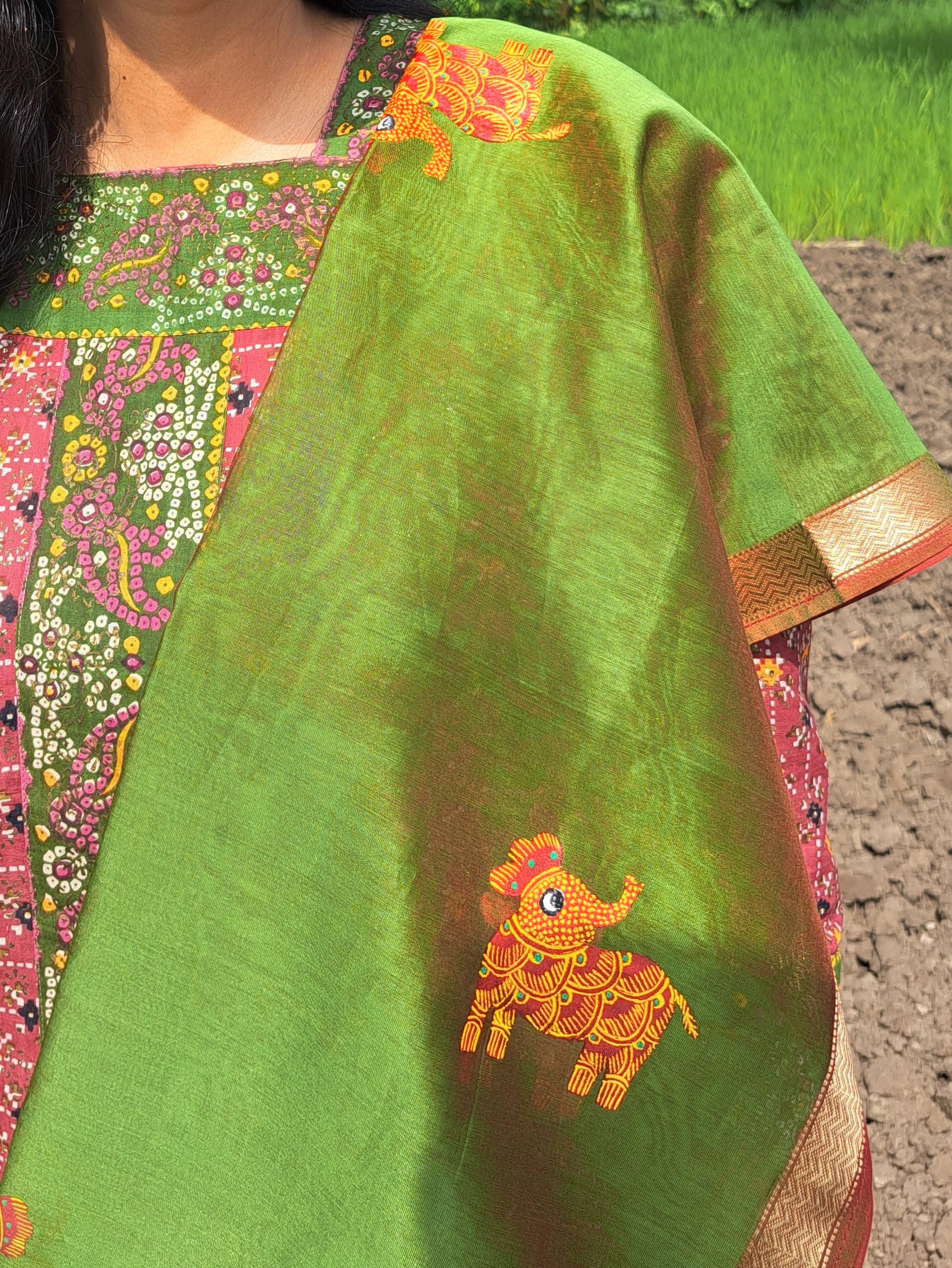 Original Gond Handpainted Handloom Maheshwari Silk Stole With Tassels