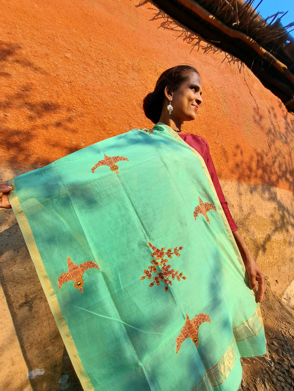 Original Gond Handpainted Handloom Maheshwari Silk Cotton Stole With Tassels